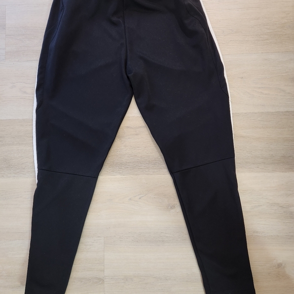 Adidas Original Jogger Pants. - Picture 5 of 7